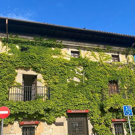 Apartamento Gaudi Comillas Exteriör bild